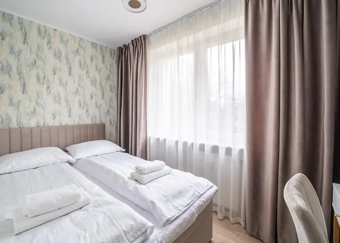 Emilii Plater, Sun & Snow *